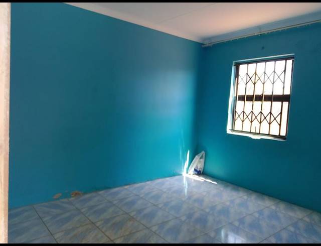 3 BEDROOM HOUSE FOR SALE IN PROTEA GLEN